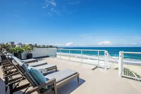 Rolling Surf Resort - 161
