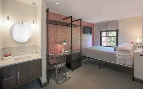 The Poppy Georgetown - 83