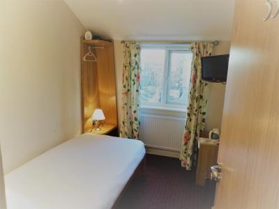 Lancaster Court - 21