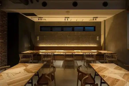 Kamon Namba - 18