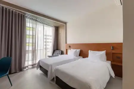 Reno Bangkok - 26