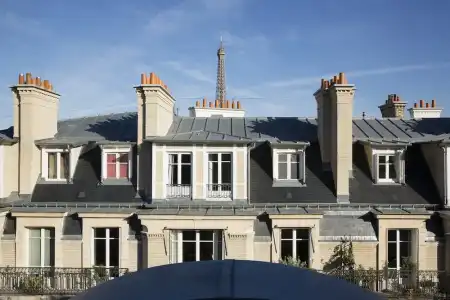 Ares Eiffel - 205