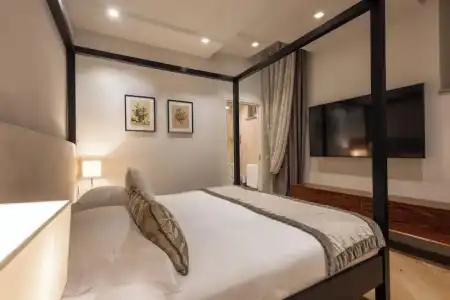 Donati Luxury Tower Suites - 152