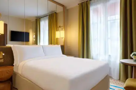 Le Belgrand Paris Champs Elysees, Tapestry by Hilton - 59