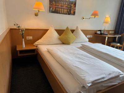 Mirage City Stuttgart Zentrum - 39