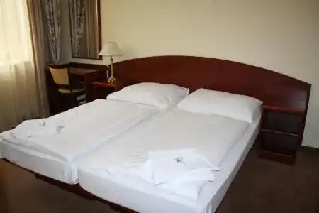Petr - 62
