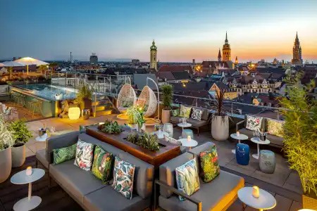 Mandarin Oriental, - 25