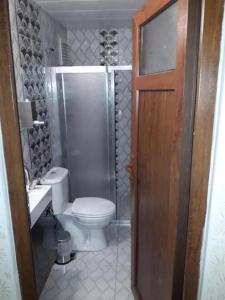 Özgür - 60