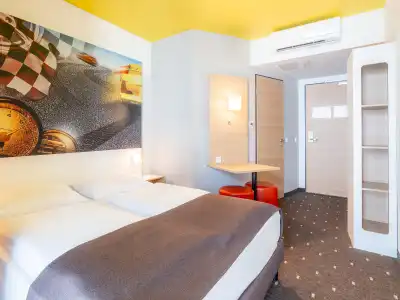 B&B Stuttgart-Zuffenhausen - 3