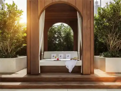 SLS LUX Brickell - 28