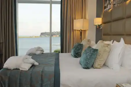 voco St David's Cardiff by IHG - 2