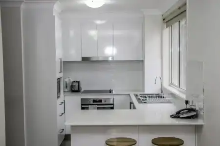 Surfers Beach Holiday Apartments - 74