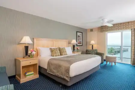 Atlantic Oceanside & Conference Center - 44