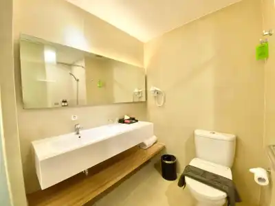 Grand Zuri Malioboro Yogyakarta - 6