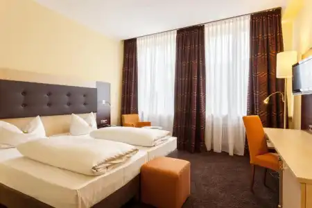Best Western Augusta - 51