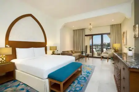 DoubleTree by Hilton Resort & Spa Marjan Island - 59