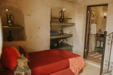 Elaa Cave - 115