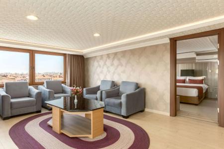Ramada by Wyndham Usak - 5