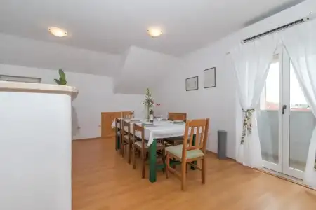 Apartments Vojin - 235