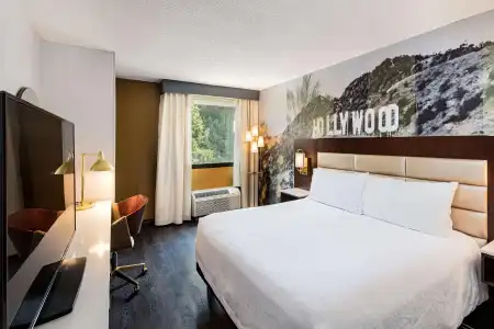 Hilton Garden Inn Los Angeles / Hollywood - 20
