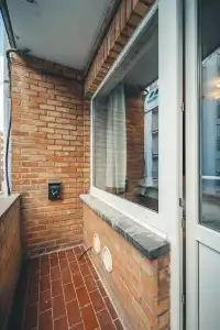 Prado Next Door - 17