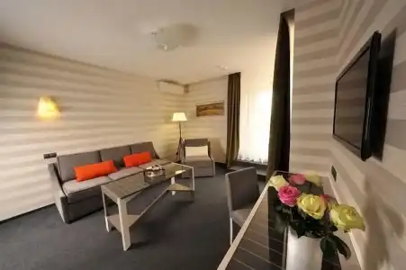 Villa Four Rooms - 6