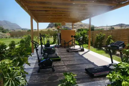 Alia suites and spa - 18