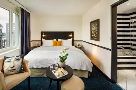 Opera Zurich - 47