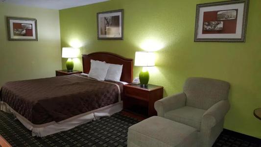 American Inn - 20