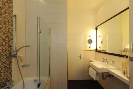 Best Western Kaiserhof - 69