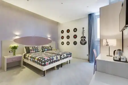 Excellence Suite - 99