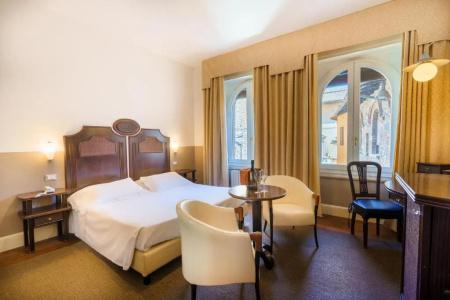 Rosetta Perugia Tapestry Collection by Hilton - 43