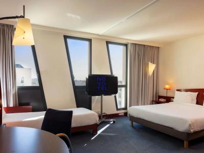 Novotel Suites Marseille Centre Euromed - 77
