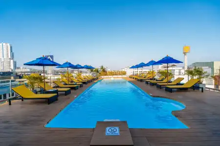 Days Inn by Wyndham Patong Beach Phuket - 20