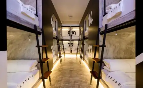 Savage Hostel - 5
