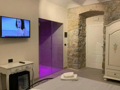 Spa & Wellness by Des Anglais " Ingresso SPA gratuito" - 8