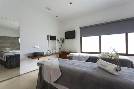 Grand Palladium Palace Ibiza Resort & Spa - 3