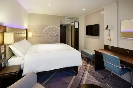 Premier Inn Nürnberg City Centre - 5