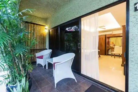 Lokal Phuket "Former K-Hotel" - 5