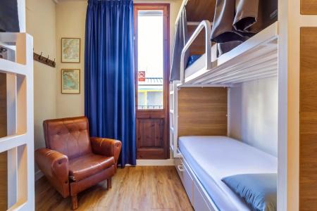 Factory Hostels Barcelona - 1