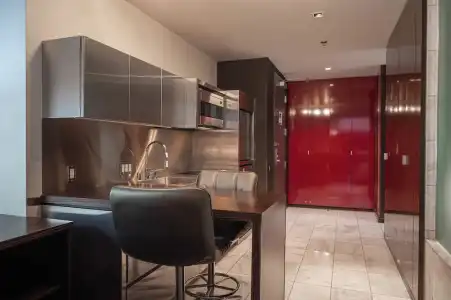 Beautiful Palms Place Suite - 527