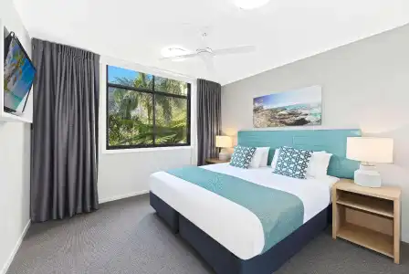 Ramada Resort Flynns Beach - 96