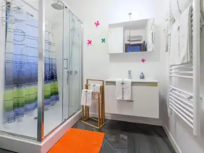 Windrose Apartments - 106