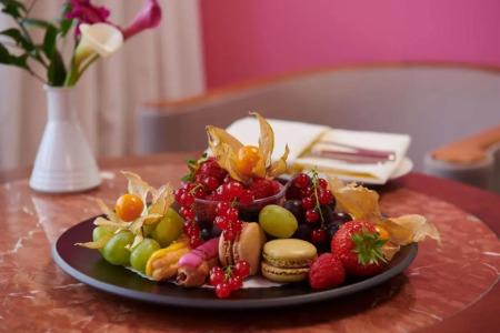 Schloss Eckberg - 32