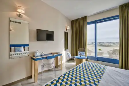 The British Suites - 11