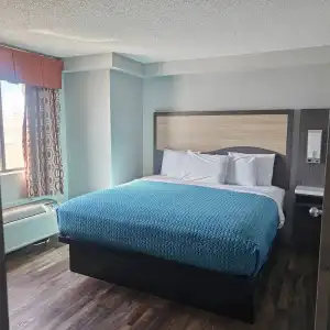 Mountain Vista Inn & Suites - 47