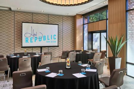 Republic San Diego, Autograph Collection - 27
