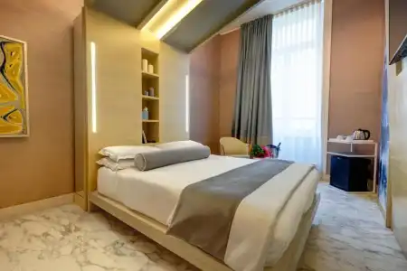 Dharma Luxury - 24