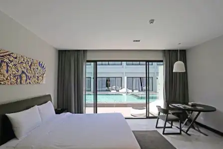 S Ratchada Bangkok - 11