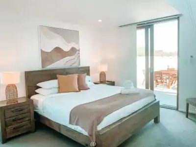 Byron Butter Factory Apartments - 8